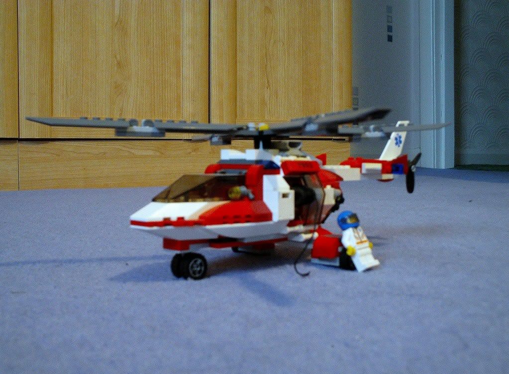 lego x men helicopter