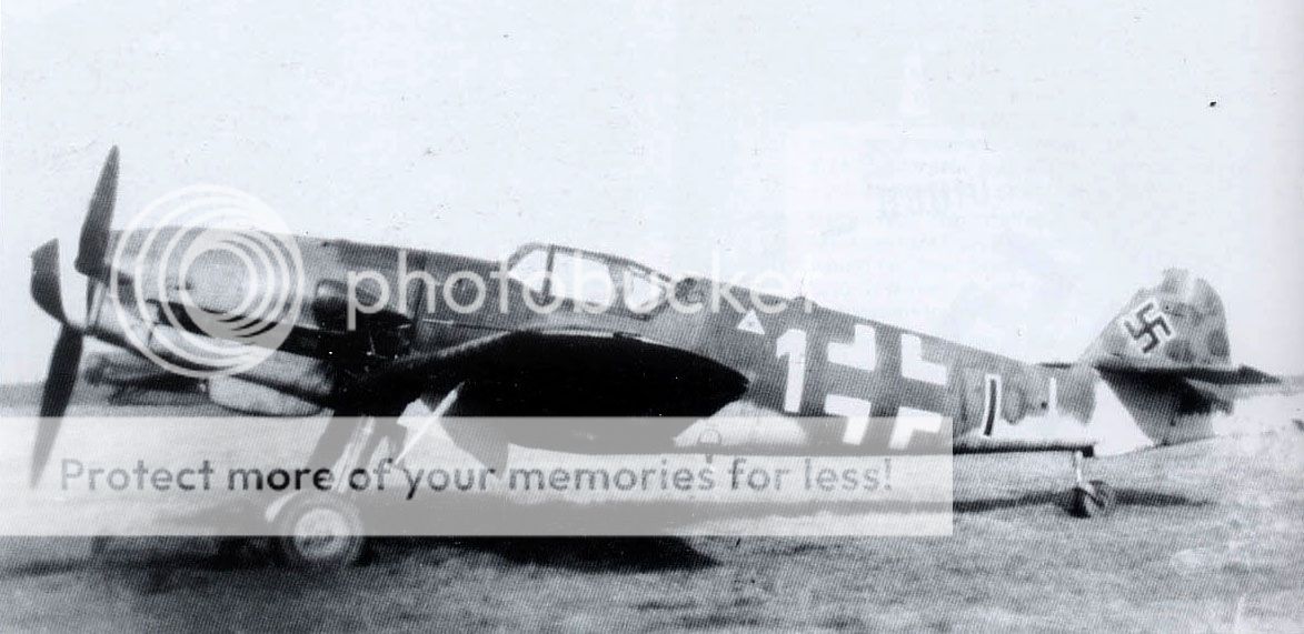 1-Bf-109K4-11.JG3-Y1I-Martin-Deskau-WNr3